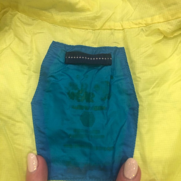 MOUNTAIN HARD WEAR Women’s Micro Thermostatic jacket. Size S? In blue and yellow - Picture 10 of 16